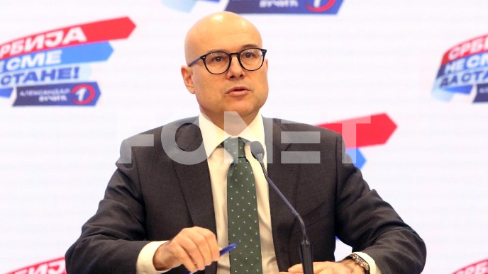 Fonet :: Srbija :: Nebitno ko je mandatar
