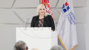 Seoske žene nose najteže breme