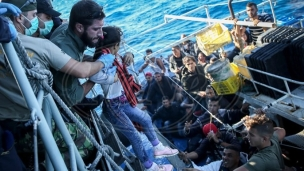 Utopila se 43 migranta