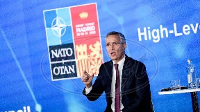 NATO solidaran s Albanijom