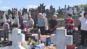 Pomen žrtvama u Bratuncu