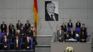 Minut ćutanja za Gorbačova
