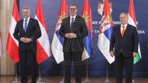 Vučić sa Orbanom i Nehamerom
