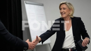 Čestitke Le Pen
