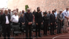 Ostaje u našim srcima