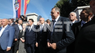Mir, ali ne bez odbrane