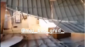 Pao deo krova tržnog centra