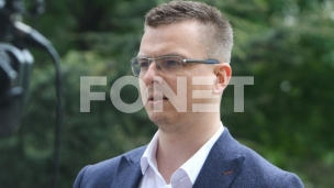 Režim crta mete na čelu