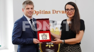 Gujonu grb opštine Drvar
