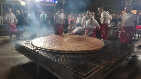Najveća pljeskavica na svetu