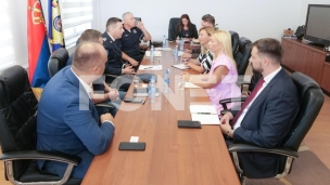 Brza reakcija institucija