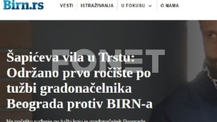 Sekretarica popunila obrazac