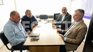Suprotstavljeno o Skrozzi 