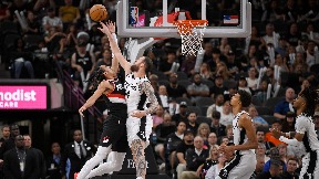 San Antonio - Portland 118:105