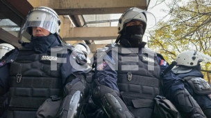 Poprskao policajca suzavcem