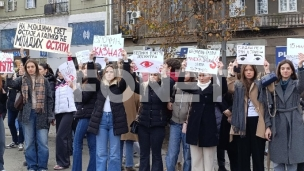Srbija stala na 15 minuta