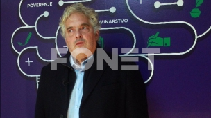 Gajić: Predstava SNS i Đilasa