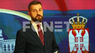 Glumi šefa, umesto da rešava
