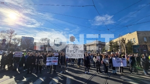 Protest ispred Ustavnog suda 