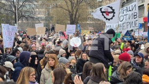 Gimnazije nastavljaju protest