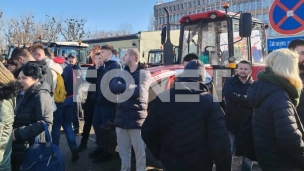 Ratari: Stanimo pred našu decu