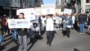 Studenti i apotekari u tišini