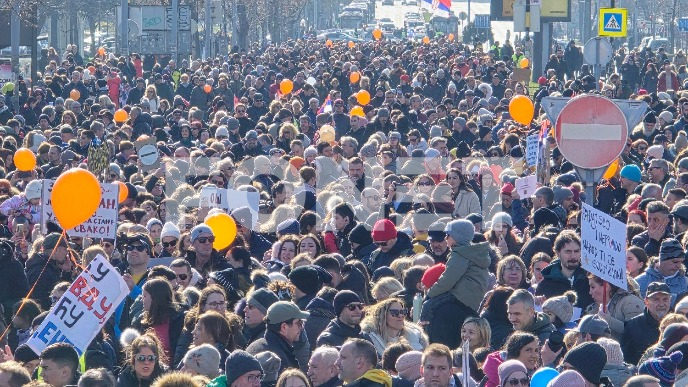 Neće biti revolucije