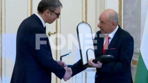 Vučiću Veliki mađarsku krst