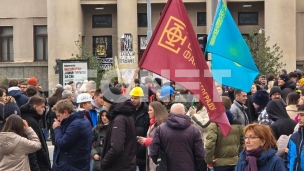 Studenti ETF uz radnike