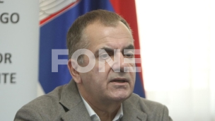 Da brinemo jedni o drugima
