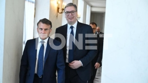 Makron veruje u put dijaloga