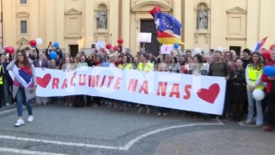 Minhen: Doček uz crkvena zvona