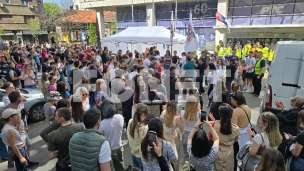 Poziv na dežurstva ispred RTS-a