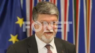 Vučić bi da izazove nemire