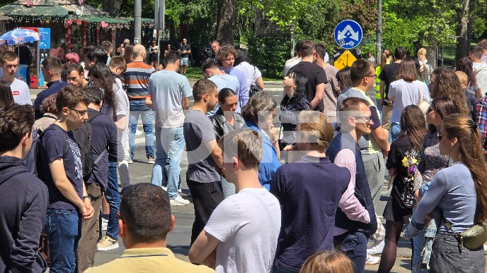 Tišina kod Pravnog fakulteta 