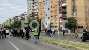 Maturanti blokirali raskrsnicu
