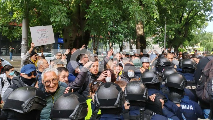 Opet blokada suda, incidenti