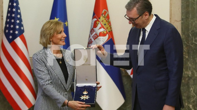 Uručen orden Klaudiji Teni