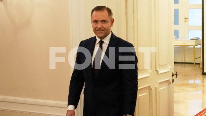 Glasanje o poverenju vladi