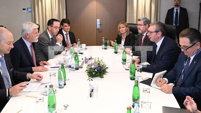 Vučićevi sastanci u Pragu