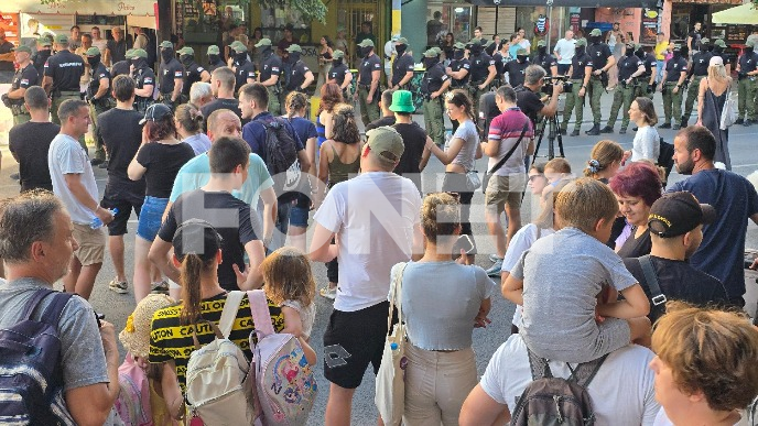 Glavna u Zemunu u blokadi