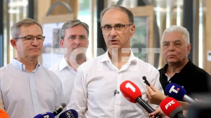 Udžbenici i autoput