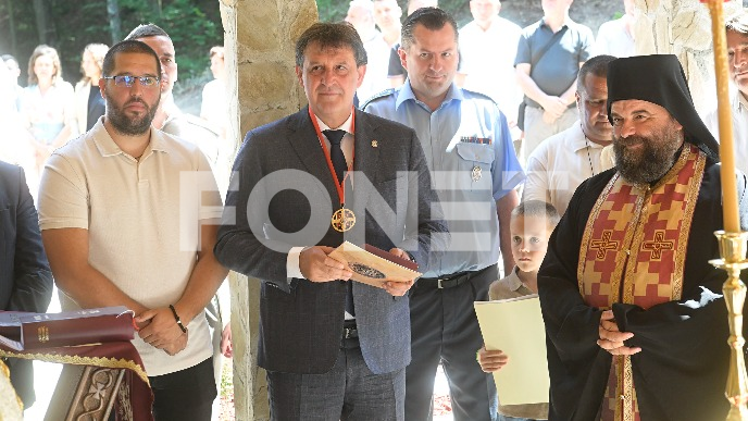 Gašić: Skandalozna naslovnica