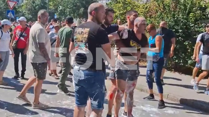Zastrašuju i tuku
