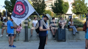 Počeo protest na Slaviji
