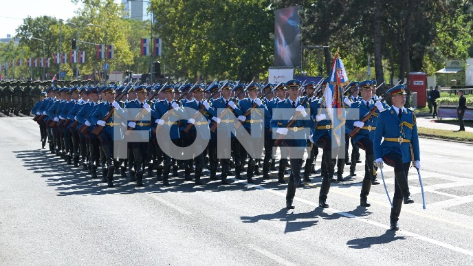 Ulazak na vojnu paradu