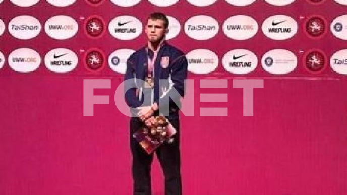 Komarov prvak sveta 