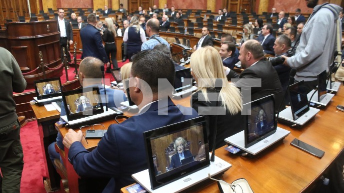 Šatori na saobraćajnici