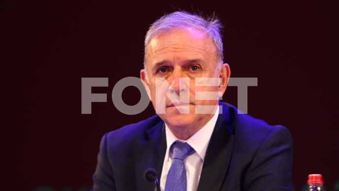 Tema su izborni uslovi