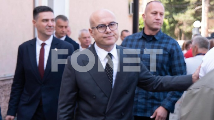 Izaći na izbore na Kosovu